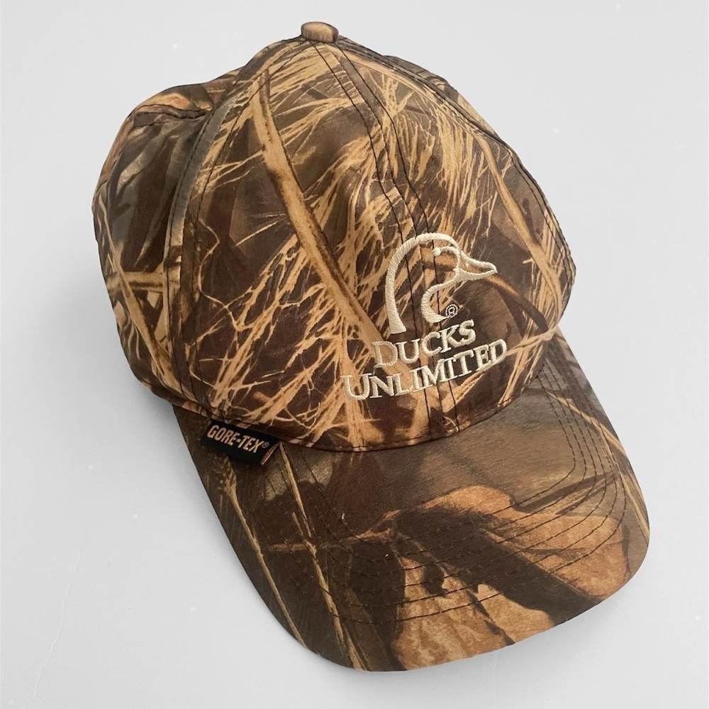 Gore-Tex Ducks Unlimited Camo Hat Cap Thinsulate Insulation 40 gram Insert